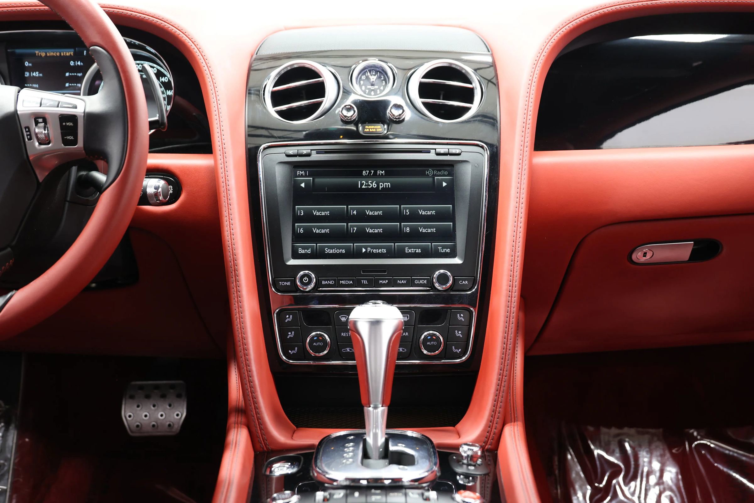 Used 2013 Bentley Continental GT image 34