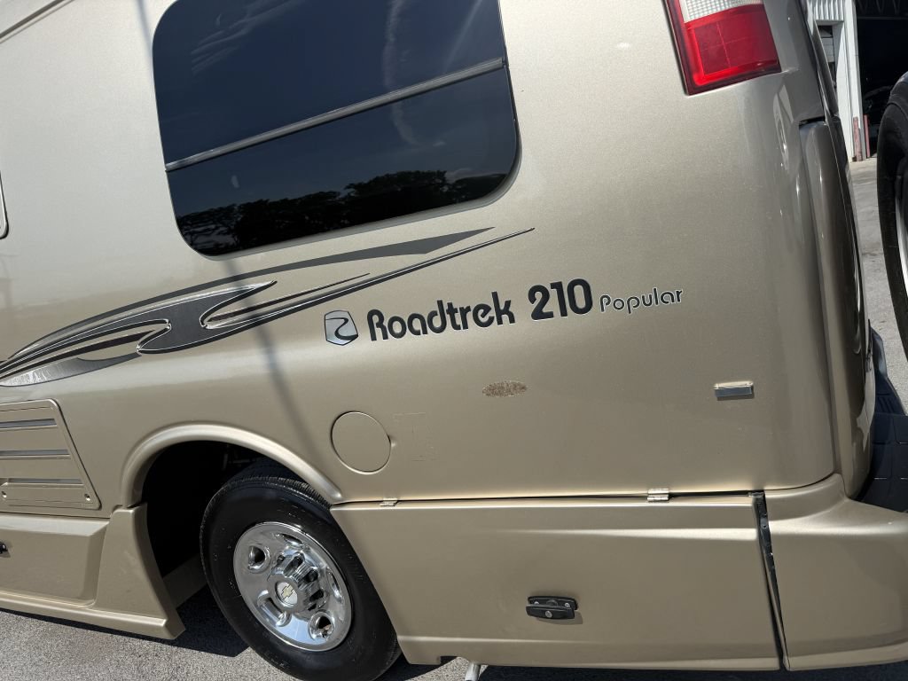Used 2012 Chevrolet Express 3500 Extended w/ Power Package RWD image 24