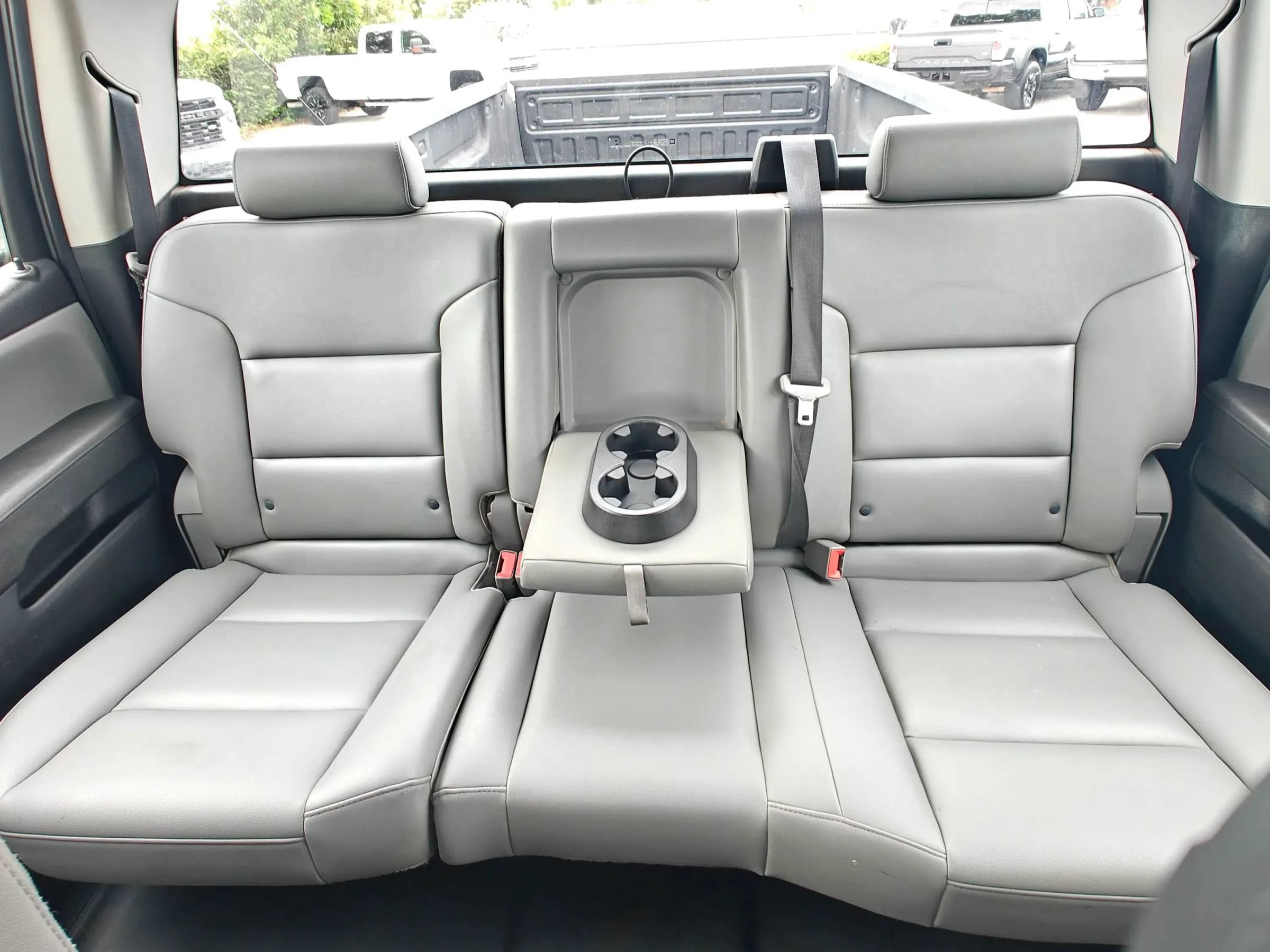 Used 2019 Chevrolet Silverado 2500 W/T AWD/4WD image 16
