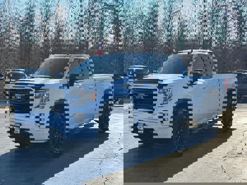 Used 2020 GMC Sierra 1500 Elevation w/ Elevation Value Package image 8