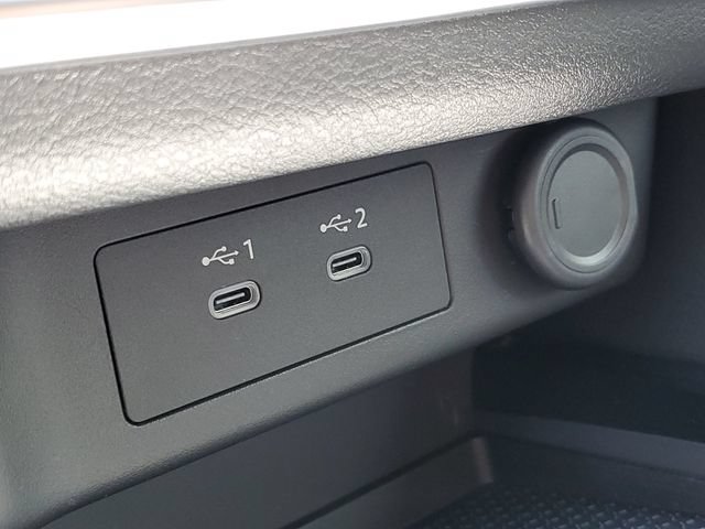New 2026 Nissan Rogue SV AWD/4WD image 17