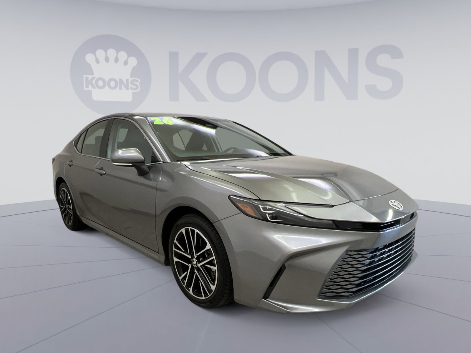 Used 2026 Toyota Camry XLE image 8