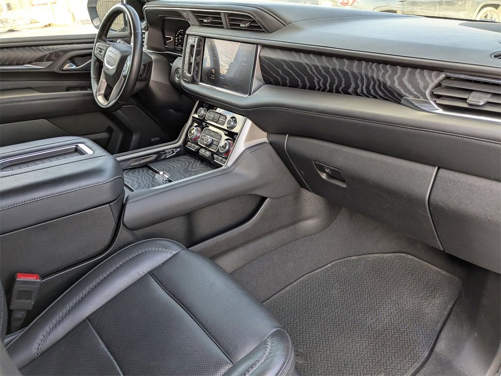 Used 2023 GMC Yukon Denali image 36