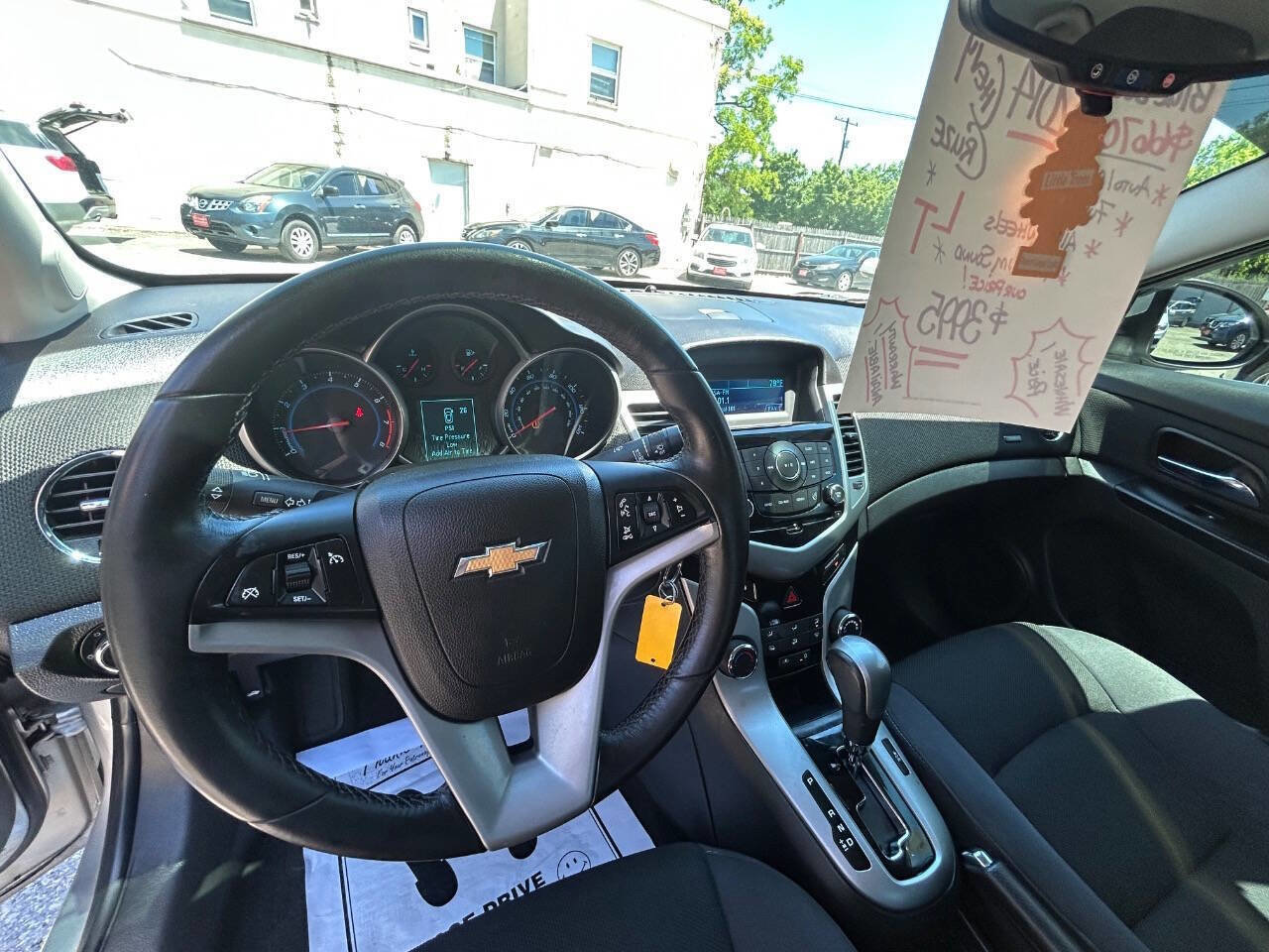 Used 2014 Chevrolet Cruze LT FWD image 5