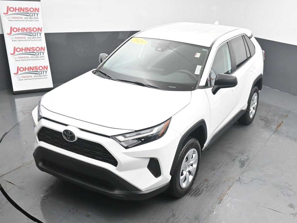 Used 2023 Toyota RAV4 LE image 12