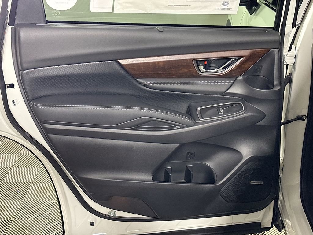 New 2025 Subaru Ascent Touring w/ Popular Package #2 image 21