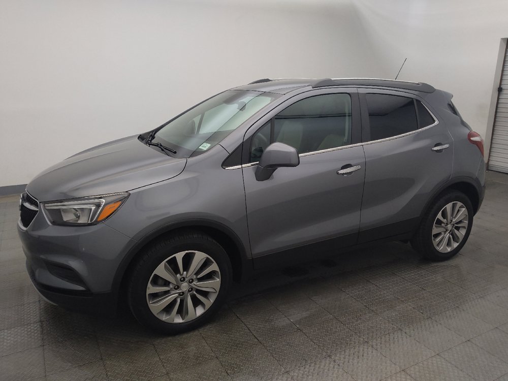 Used 2020 Buick Encore Preferred w/ Safety Package FWD image 2