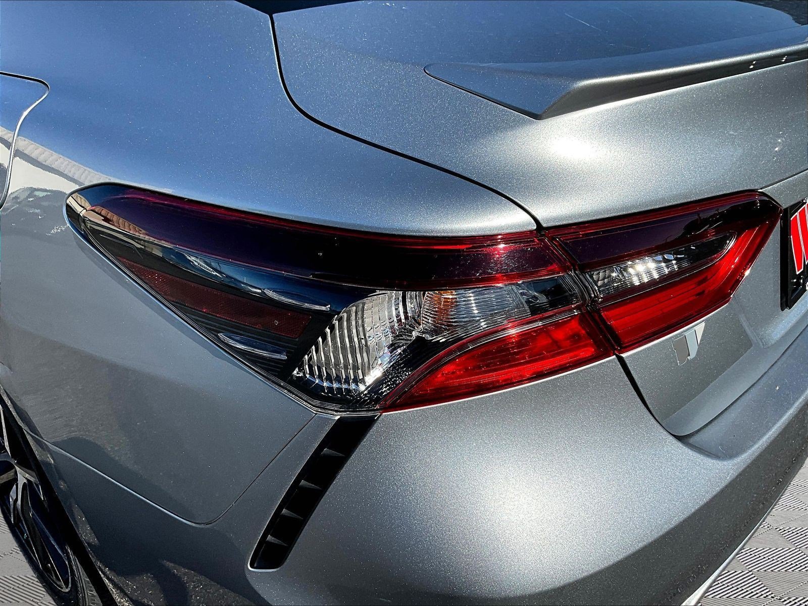 Used 2023 Toyota Camry SE FWD image 22
