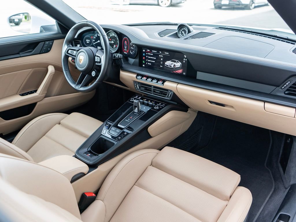 Used 2023 Porsche 911 Carrera 4 GTS image 11