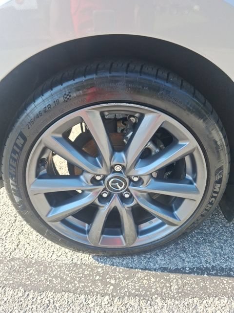 Used 2023 MAZDA MAZDA3 s FWD image 25