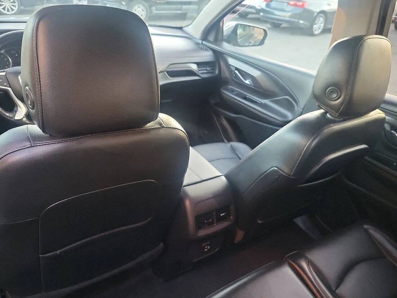 Used 2019 GMC Terrain SLT w/ Preferred Package FWD image 20