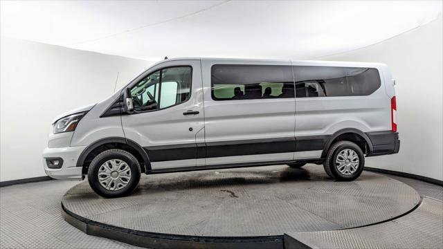 Used 2023 Ford Transit 350 XLT image 3