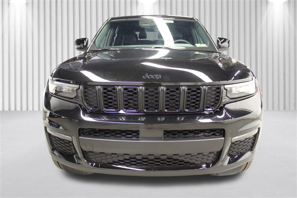 New 2025 Jeep Grand Cherokee L Limited w/ Black Appearance Package image 53