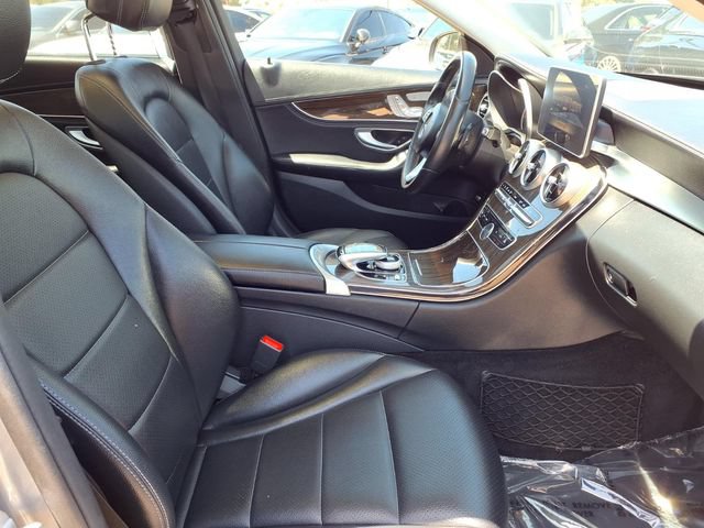 Used 2015 Mercedes-Benz C 300 4MATIC Sedan image 25