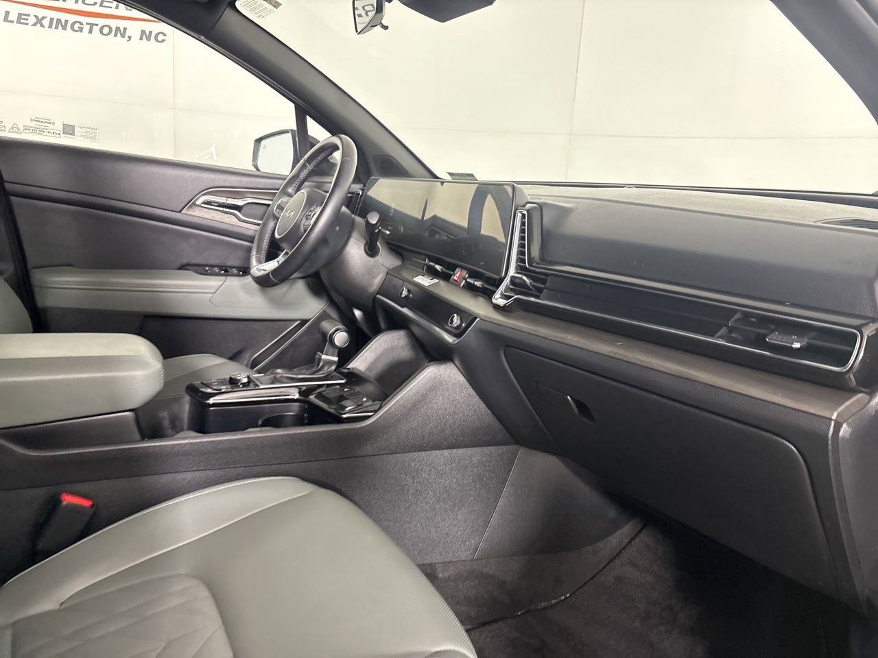 Used 2023 Kia Sportage X-Line w/ X-Line Premium Package image 31