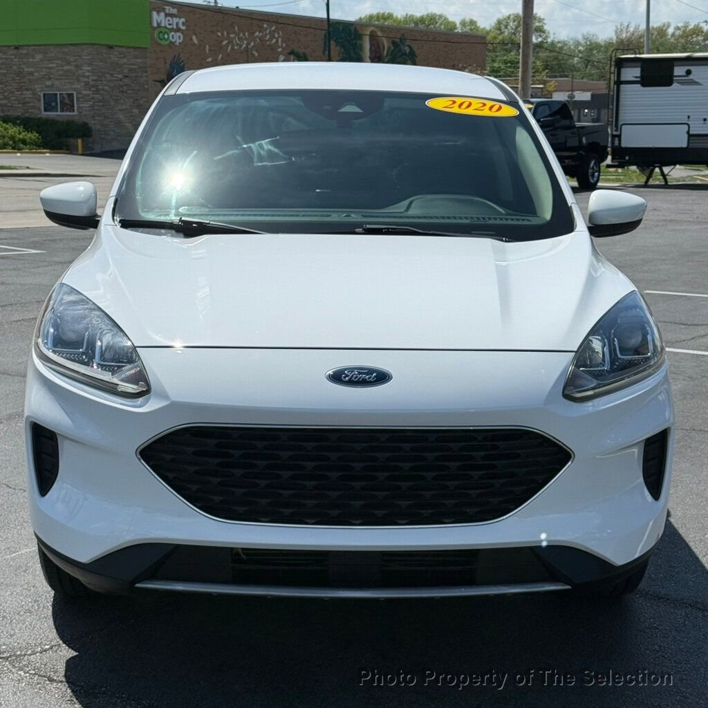 Used 2020 Ford Escape SE image 6
