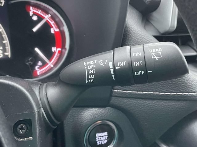 Used 2023 Toyota RAV4 XLE AWD/4WD image 32