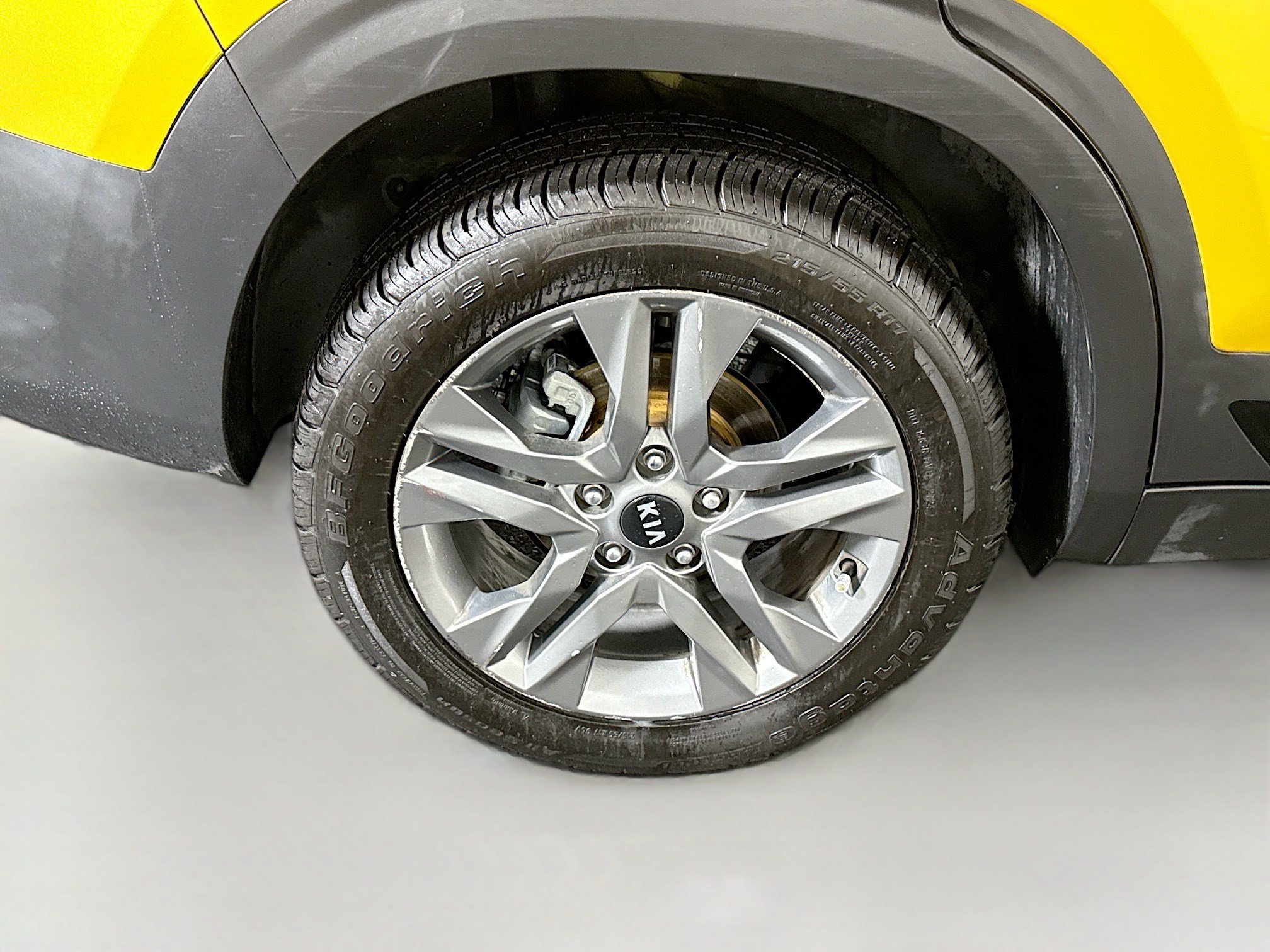 Used 2021 Kia Seltos S FWD image 32