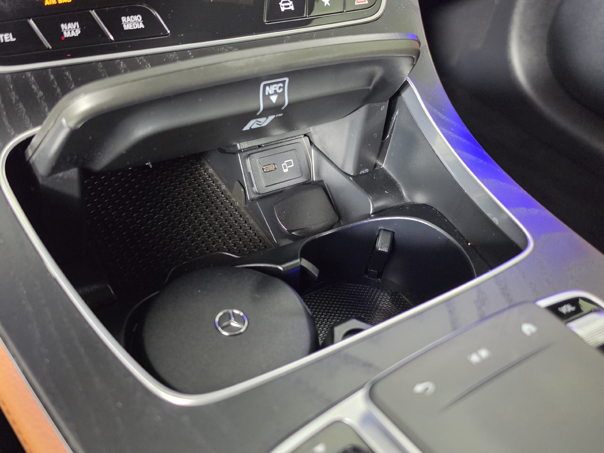 Used 2022 Mercedes-Benz E 450 Coupe image 18