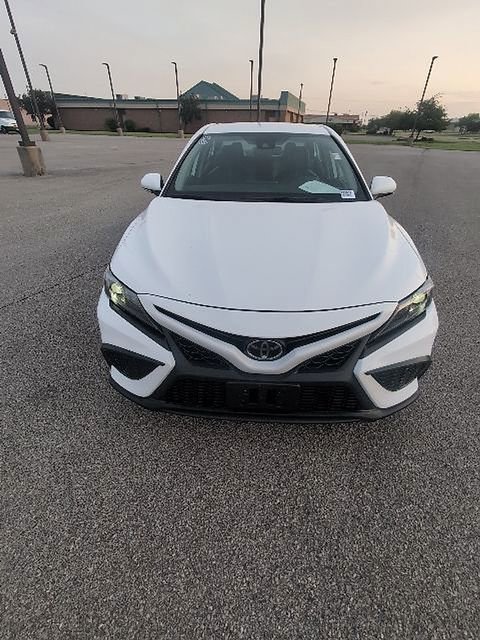 Certified 2024 Toyota Camry SE FWD image 16