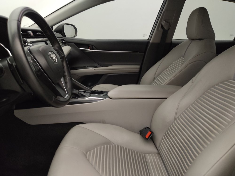 Used 2019 Toyota Camry SE image 17