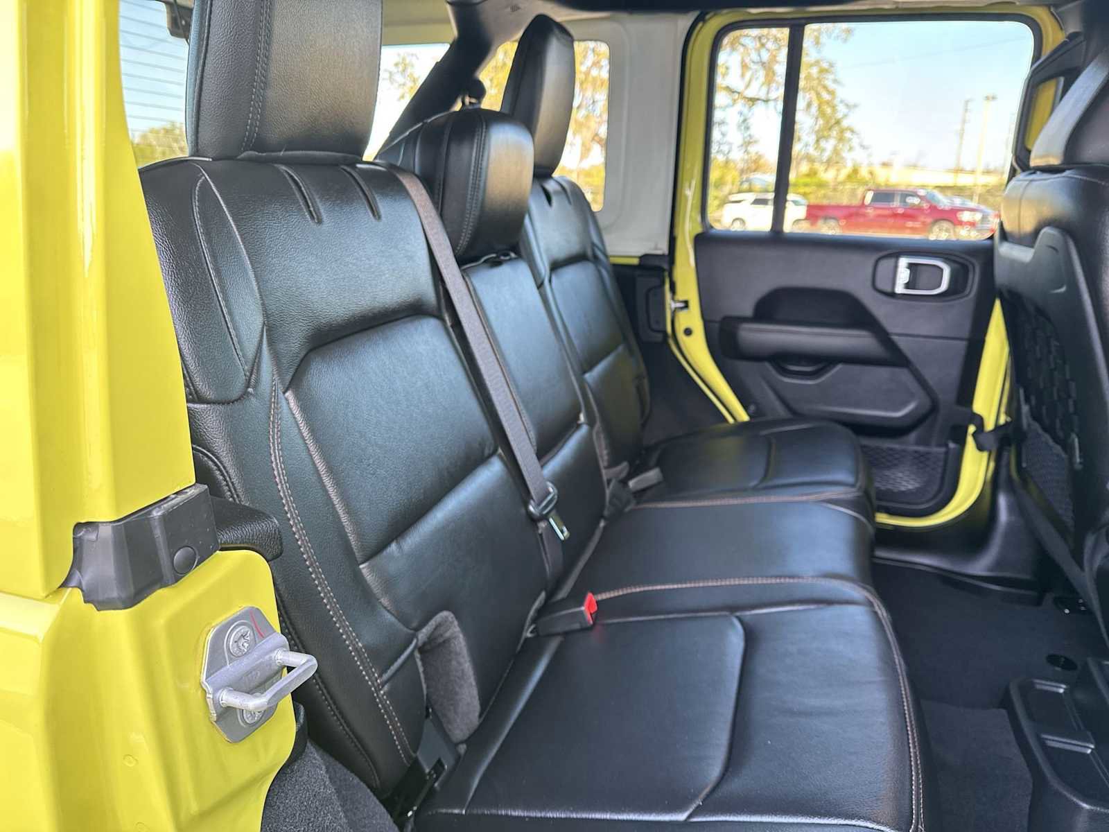 Used 2023 Jeep Wrangler Unlimited Rubicon 392 w/ Trailer Tow Package AWD/4WD image 19