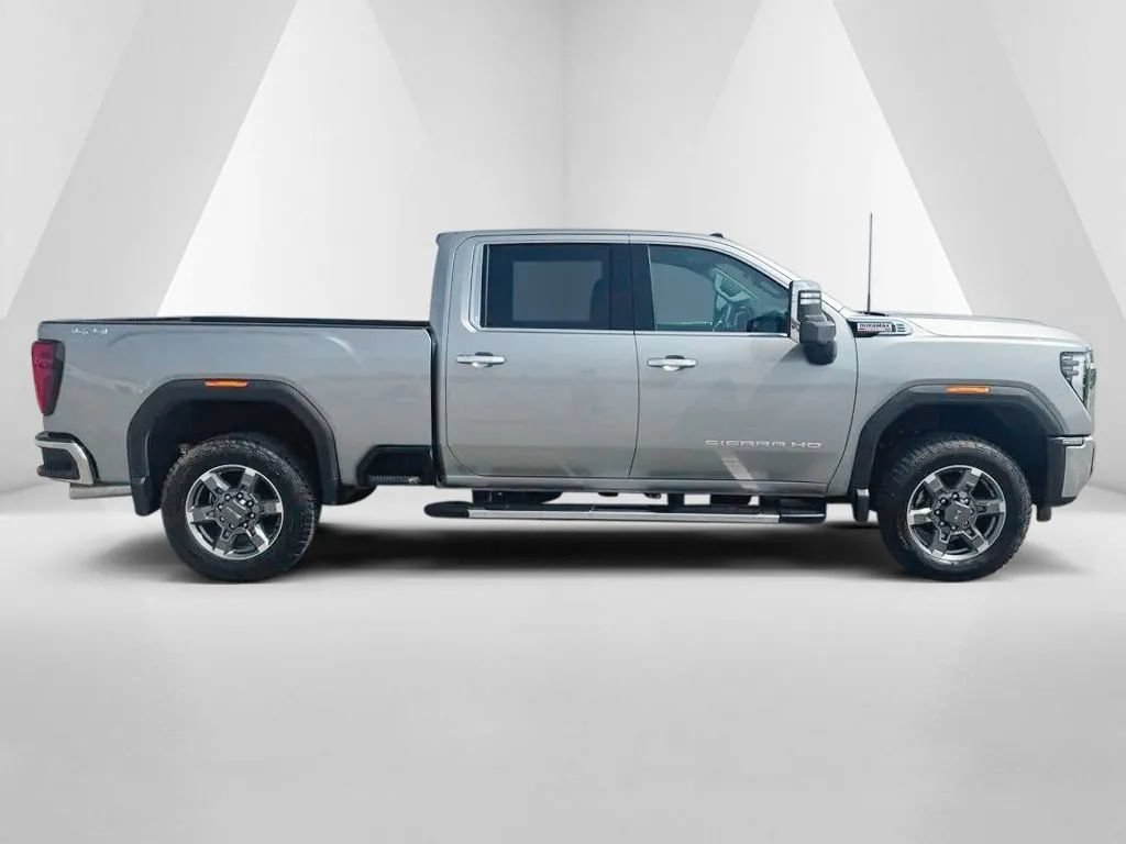 New 2026 GMC Sierra 2500 SLT w/ SLT Premium Package AWD/4WD image 8