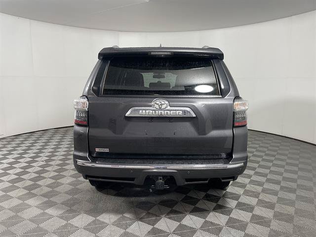 Used 2016 Toyota 4Runner Limited w/ Four Season Floor Mat Package AWD/4WD image 6