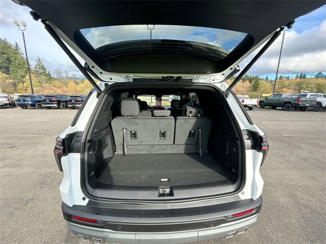 New 2026 Chevrolet Traverse LT image 25