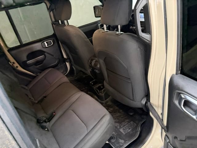 Used 2022 Jeep Gladiator Sport AWD/4WD image 43