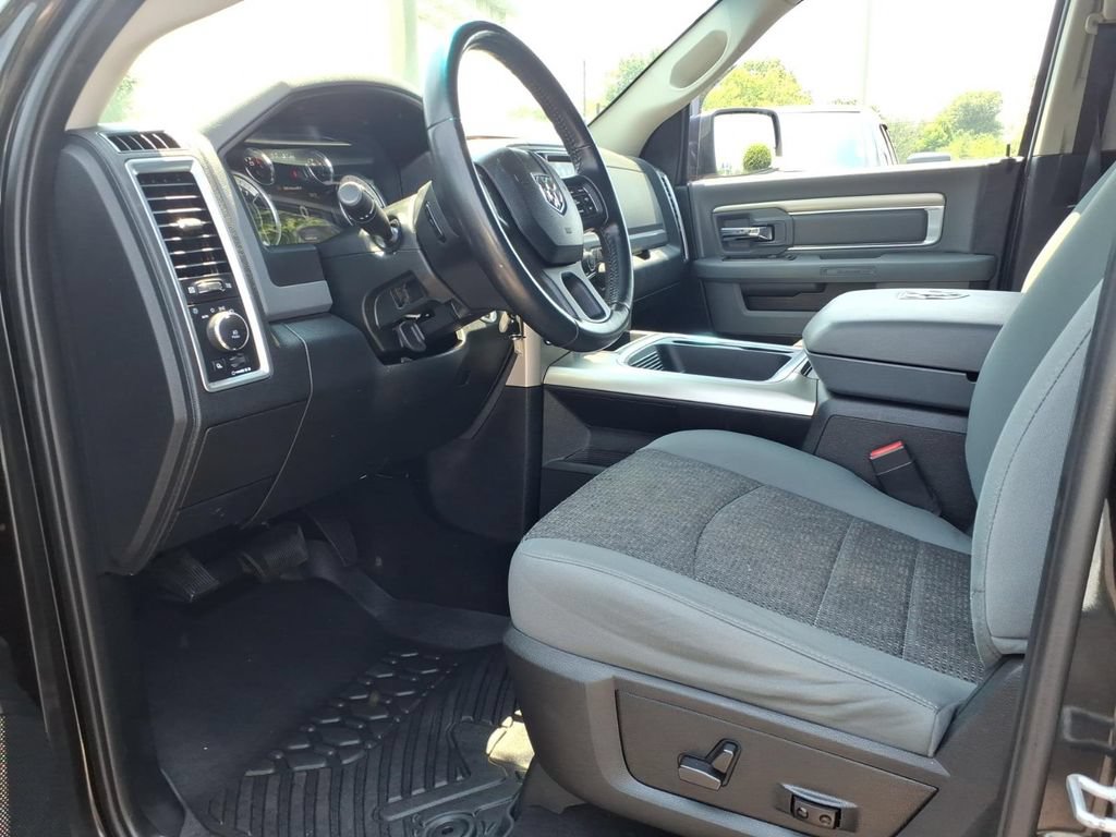 Used 2018 RAM 1500 Big Horn AWD/4WD image 12
