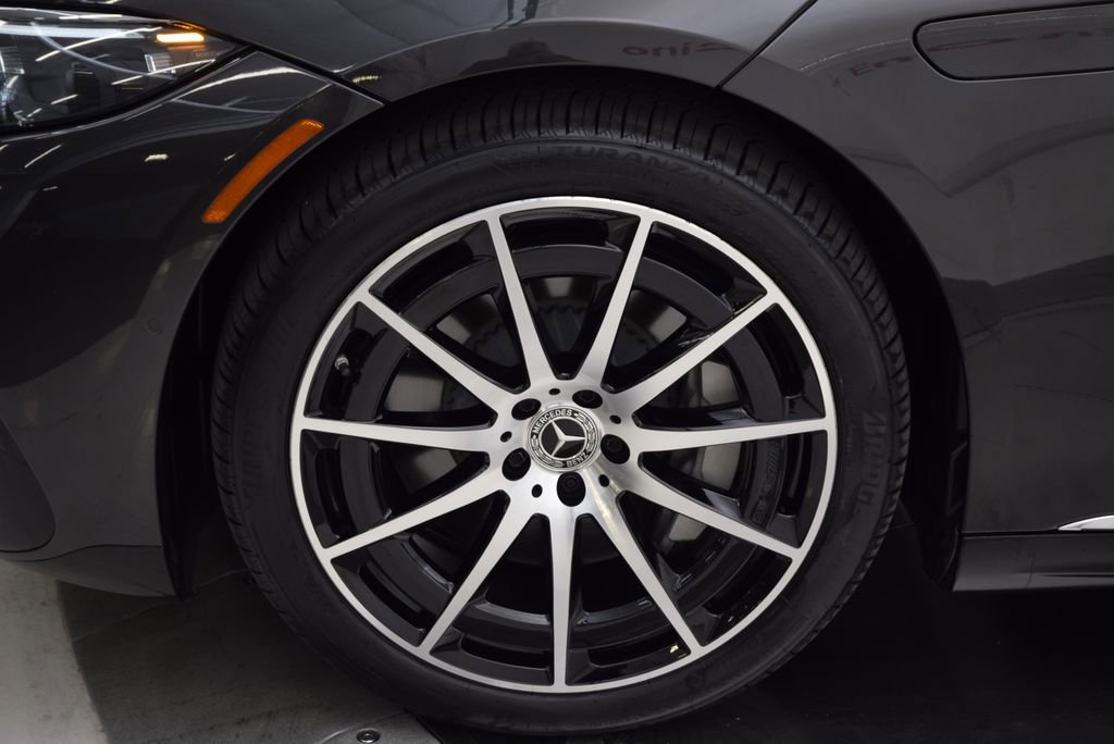 Certified 2023 Mercedes-Benz EQS 580 4MATIC Sedan image 12