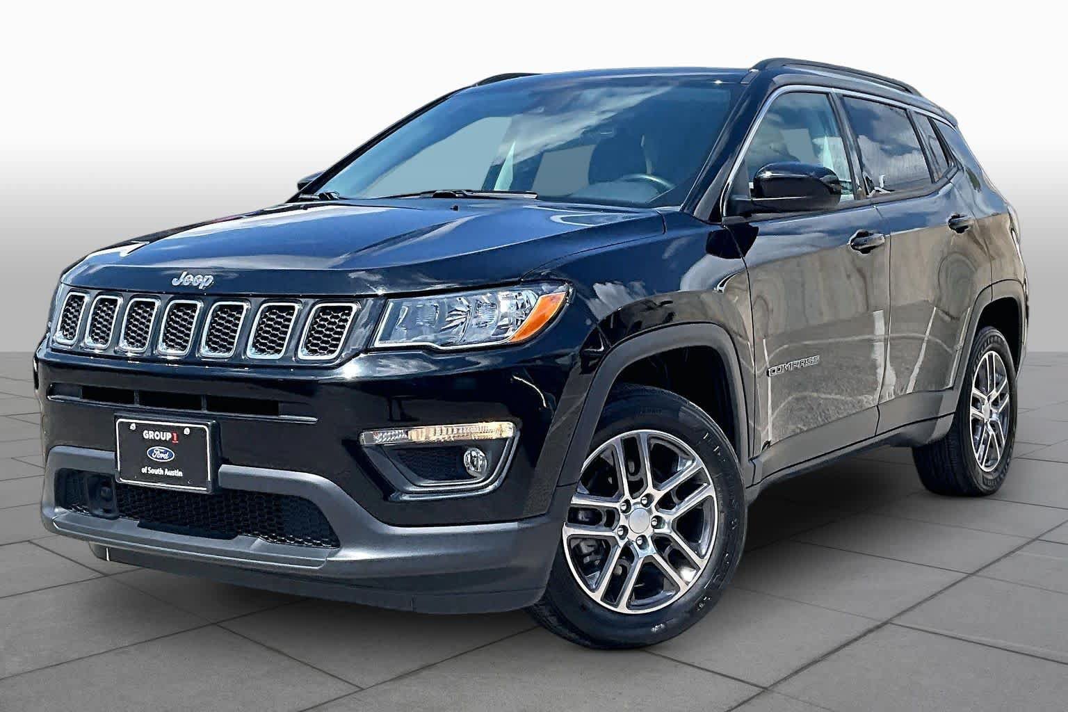 Used 2020 Jeep Compass Latitude AWD/4WD image 35
