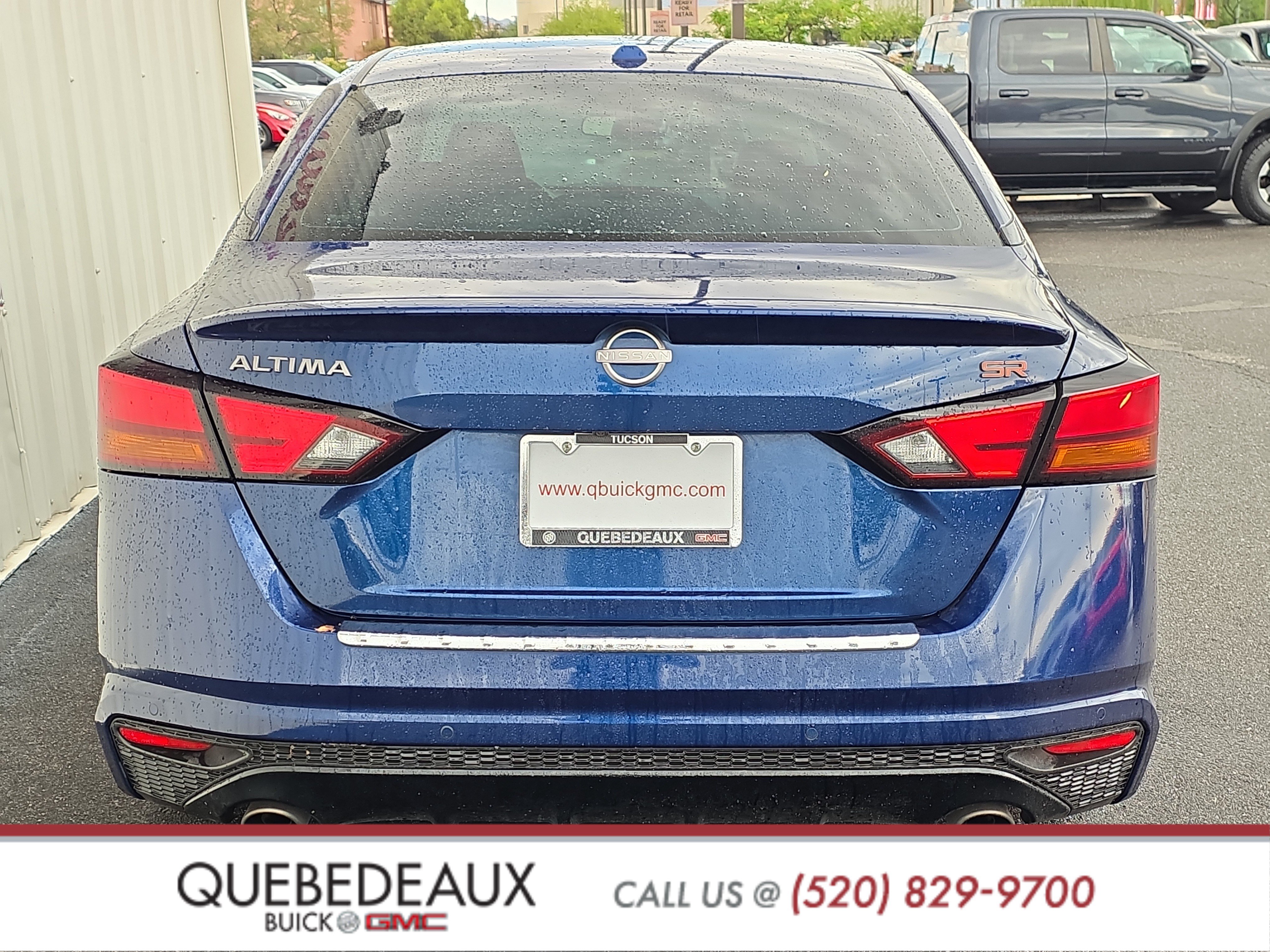 Used 2023 Nissan Altima 2.5 SR FWD image 6