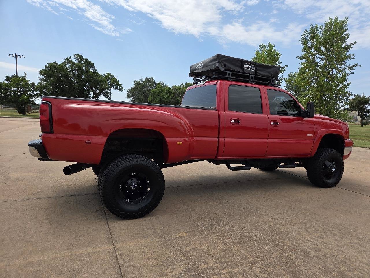 Used 2005 Chevrolet Silverado 3500 LS w/ Heavy-Duty Power Package AWD/4WD image 28