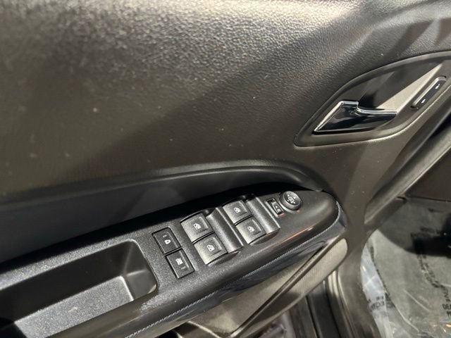 Used 2016 Chevrolet Colorado Z71 image 7