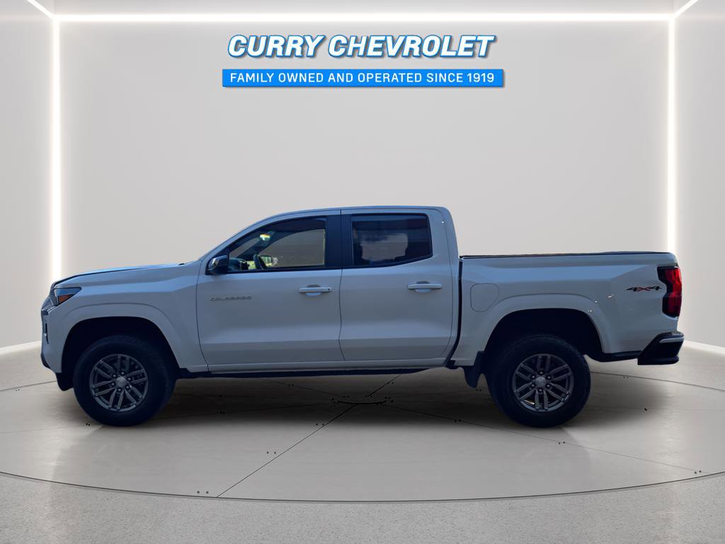Used 2023 Chevrolet Colorado LT AWD/4WD image 13