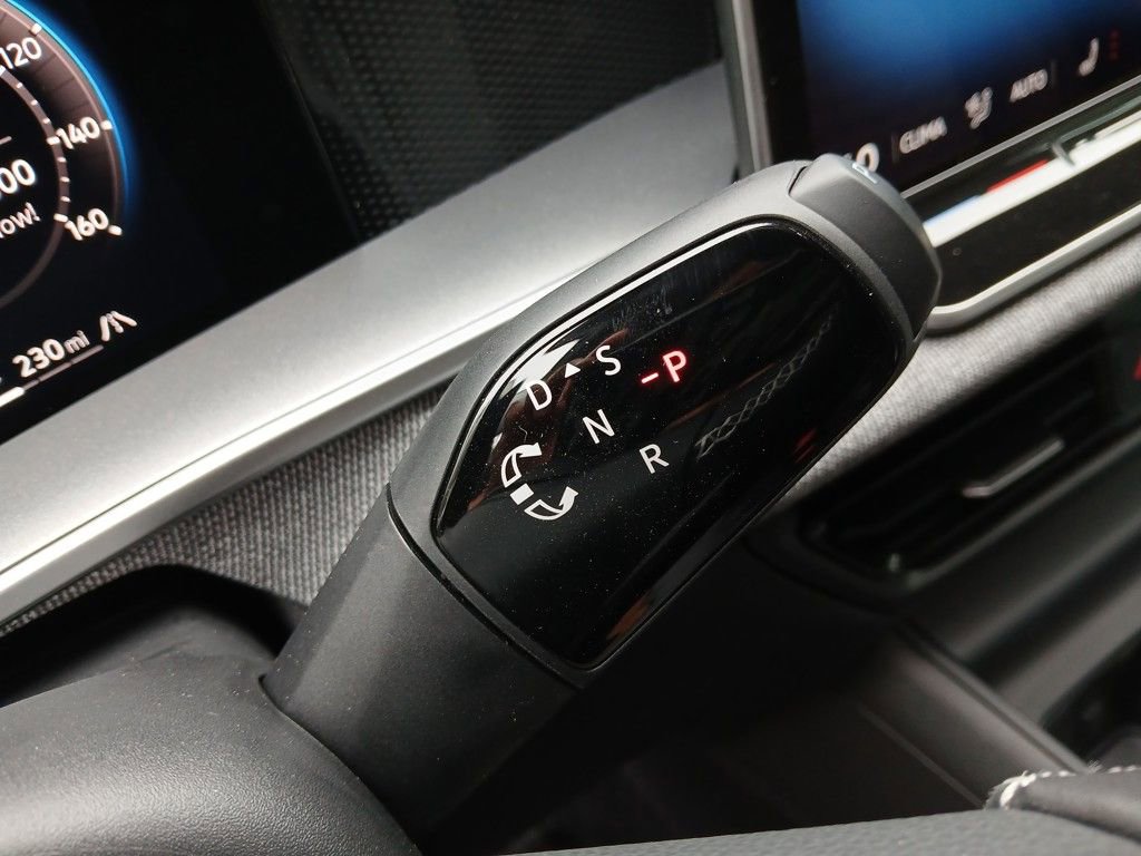 New 2025 Volkswagen Tiguan S w/ 18" Wheel Package image 22