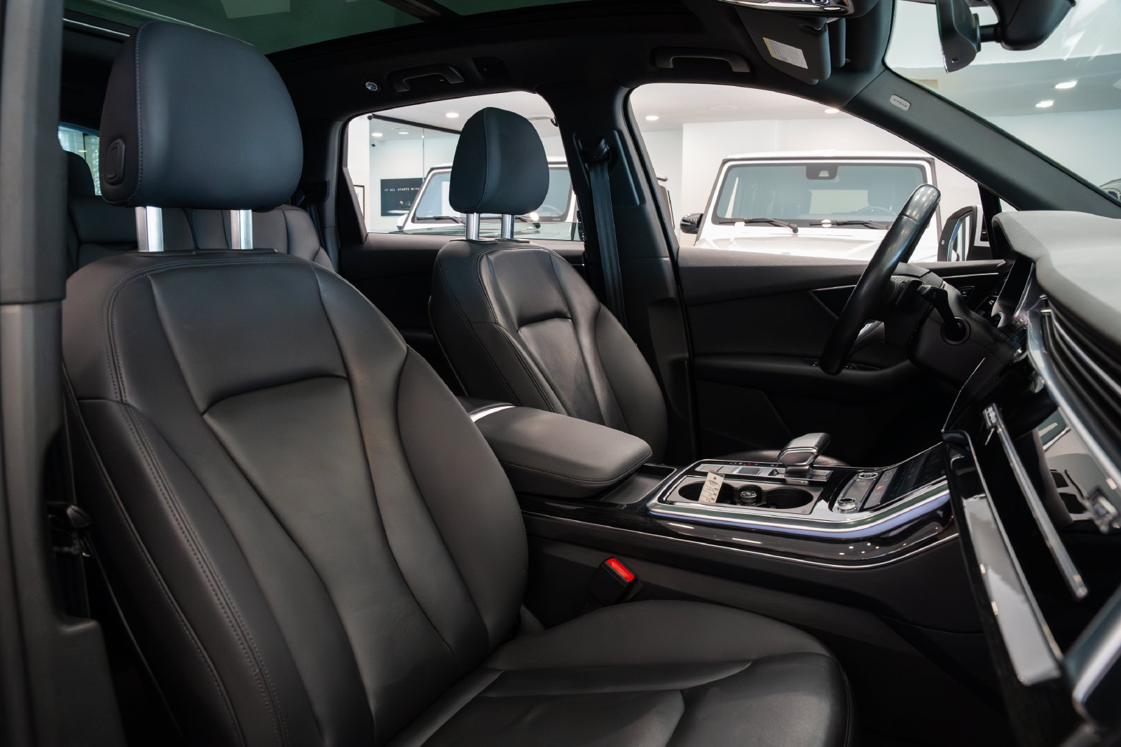 Used 2021 Audi Q7 3.0T Premium AWD/4WD image 27