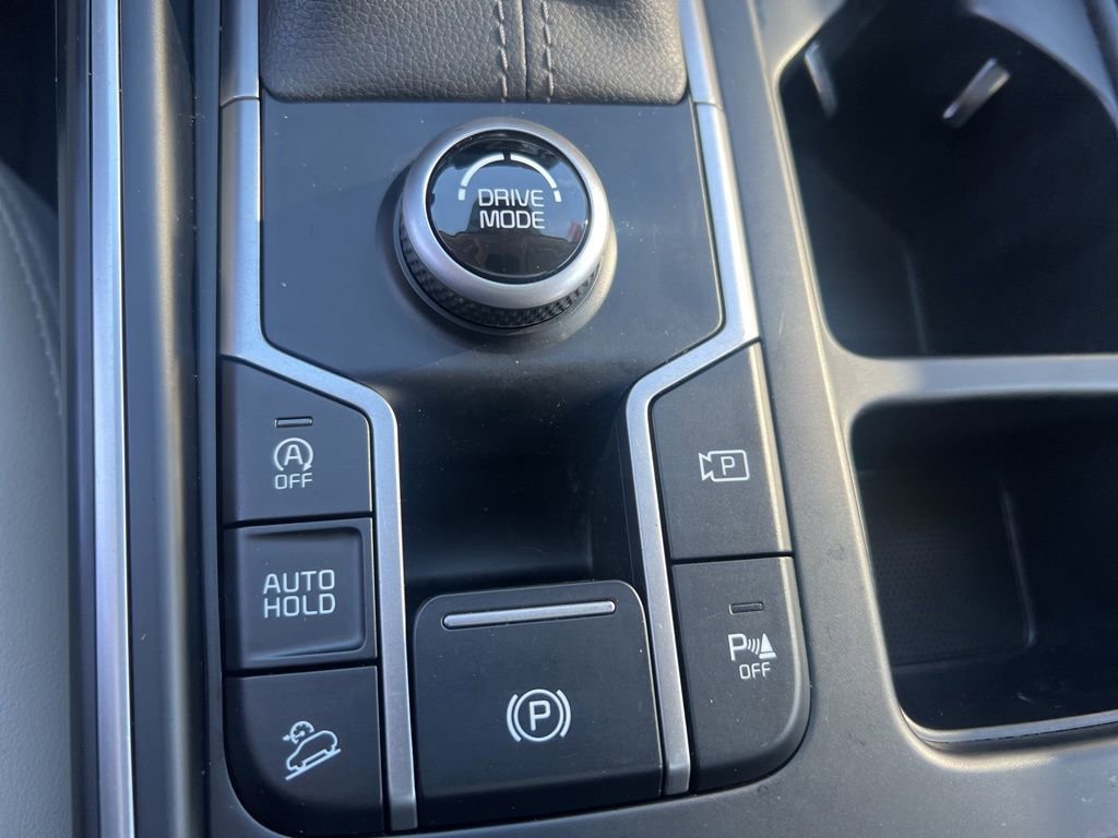 Certified 2023 Kia Sorento EX w/ Panoramic Sunroof Package image 54
