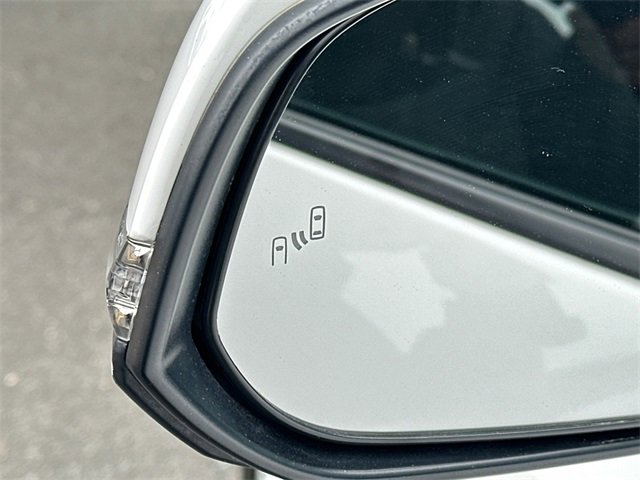 Used 2020 Toyota RAV4 XLE w/ Convenience Package image 19