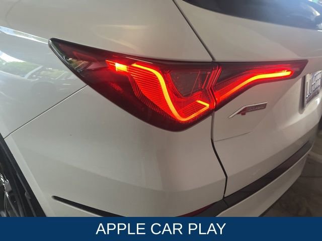 Used 2022 Acura MDX A-Spec image 9