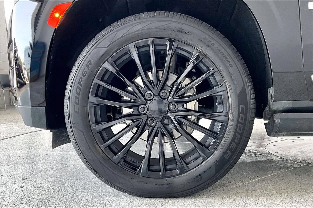 Used 2023 GMC Yukon Denali AWD/4WD image 10