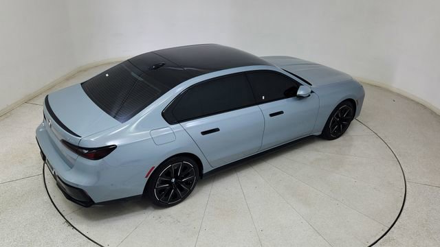 Used 2024 BMW 740i xDrive w/ Premium Package image 88