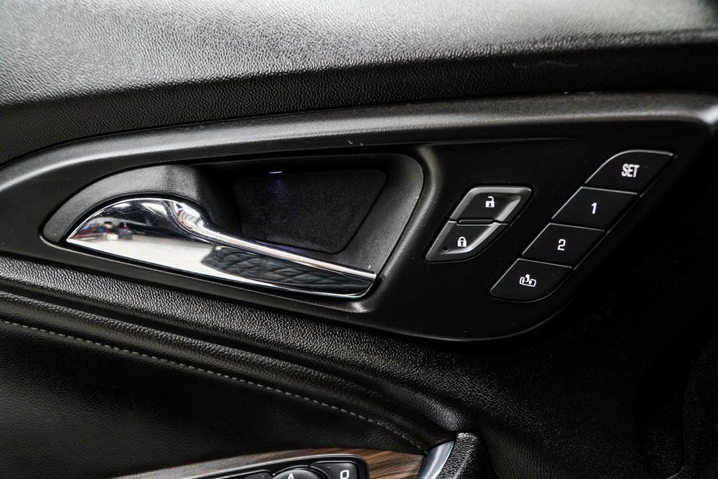 Used 2024 Chevrolet Malibu LT FWD image 44