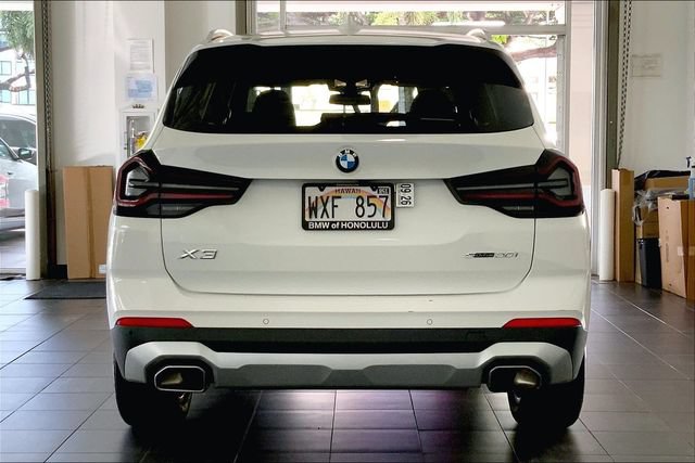 Certified 2024 BMW X3 sDrive30i w/ Convenience Package RWD image 4
