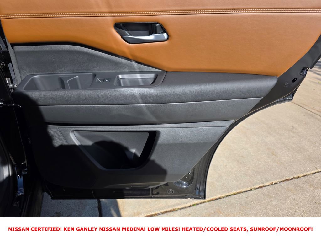 Certified 2026 Nissan Pathfinder Platinum w/ Cargo Package AWD/4WD image 54