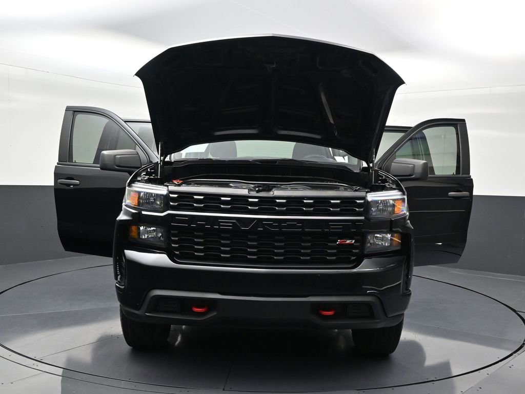 Used 2021 Chevrolet Silverado 1500 Custom Trail Boss w/ Midnight Edition image 36