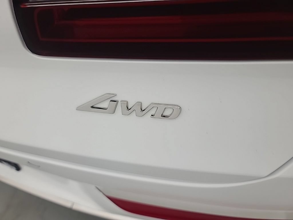 Used 2026 Genesis GV80 2.5T AWD/4WD image 12