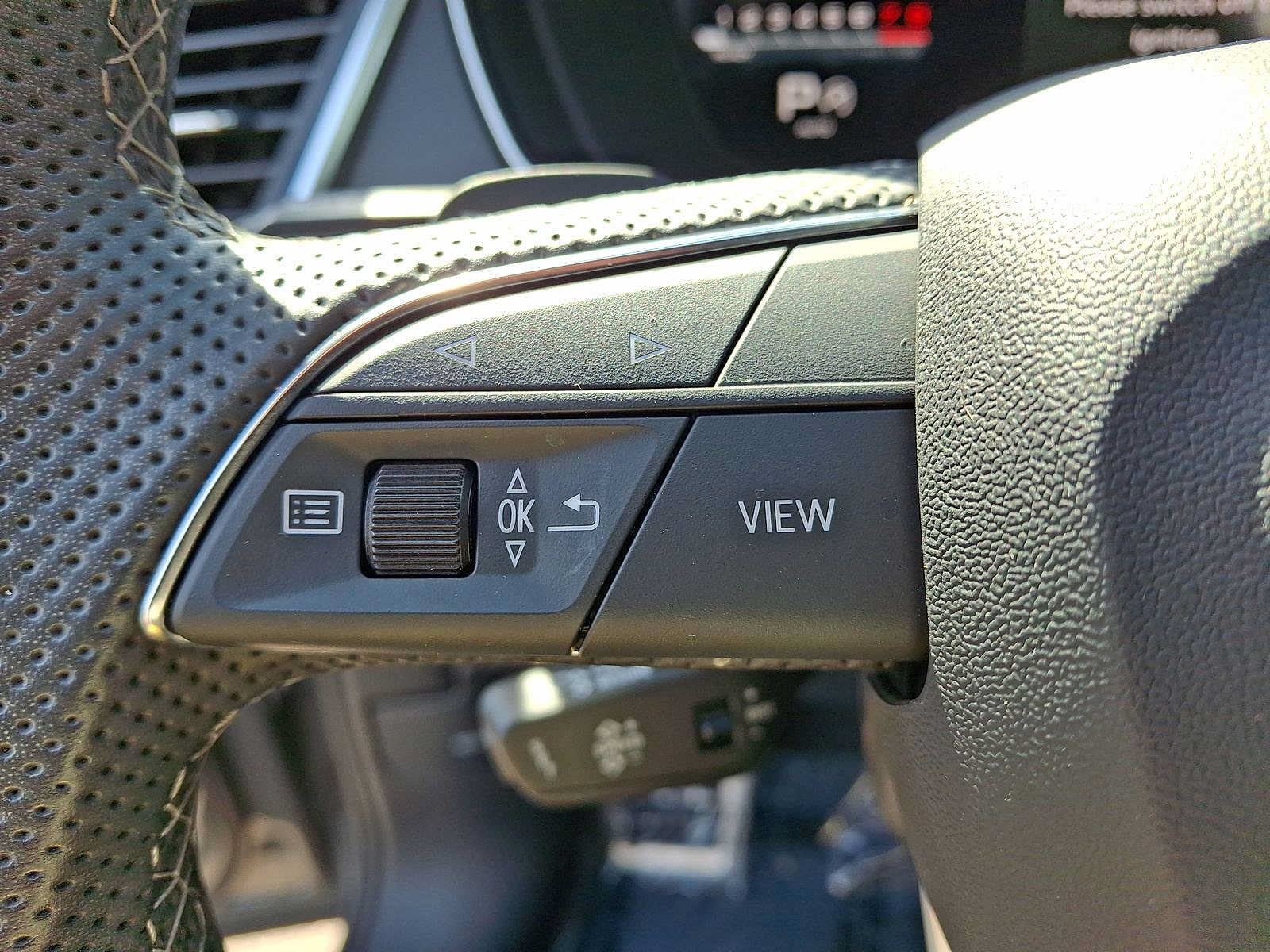 Used 2023 Audi SQ5 Prestige w/ Prestige Package AWD/4WD image 23